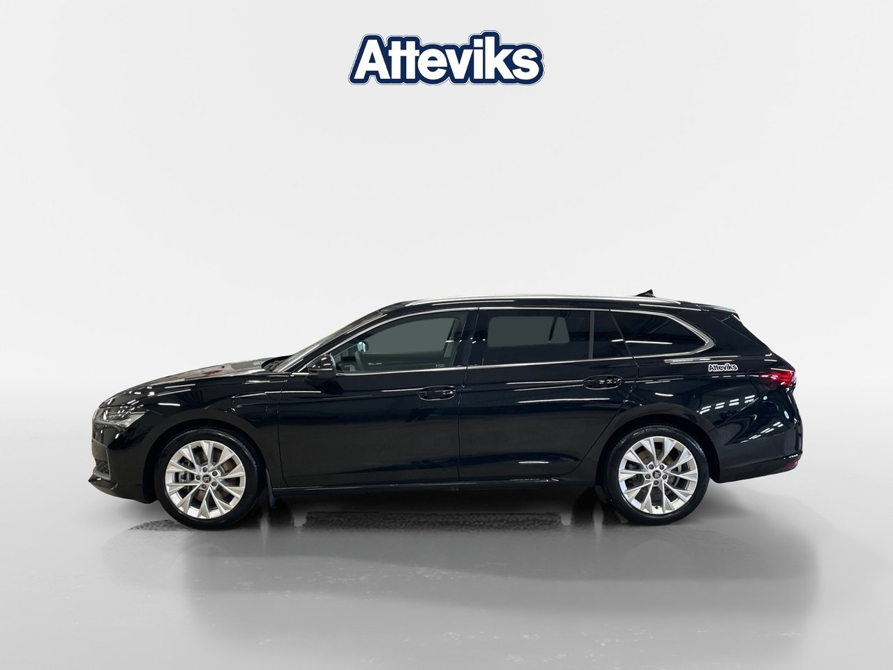Skoda Superb iV 204hk Backkamera/Drag 2025, bild 6/10