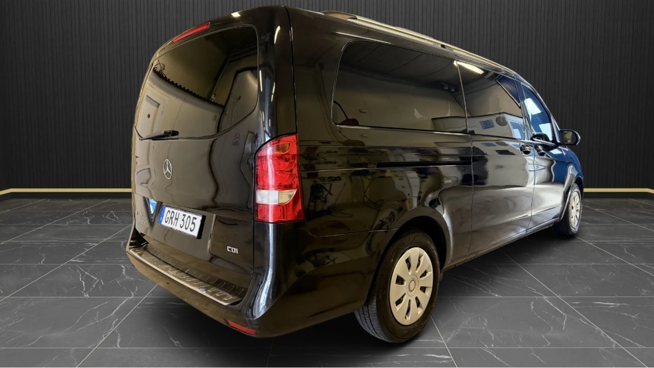 Mercedes-Benz V 2015, bild 4/16