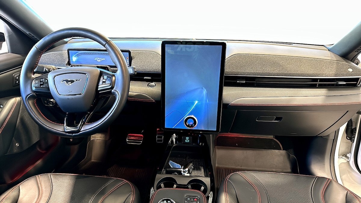 Ford Mustang Mach-E AWD SR AU 2021, bild 4/9