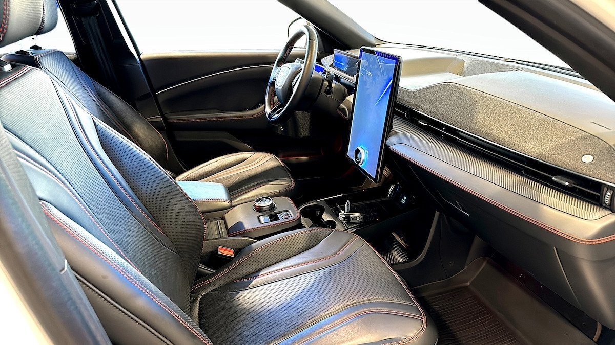Ford Mustang Mach-E AWD SR AU 2021, bild 3/9