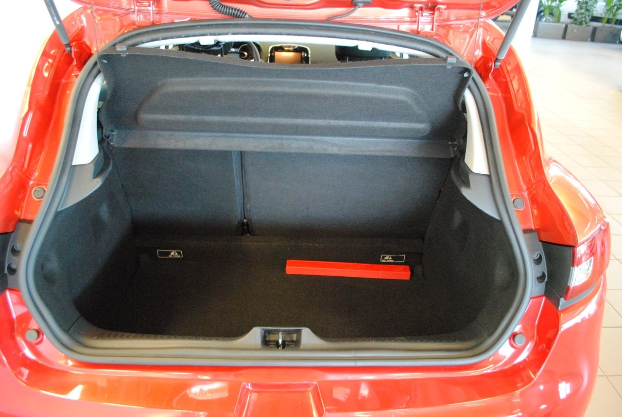Renault Clio 90hk 2014, bild 6/6