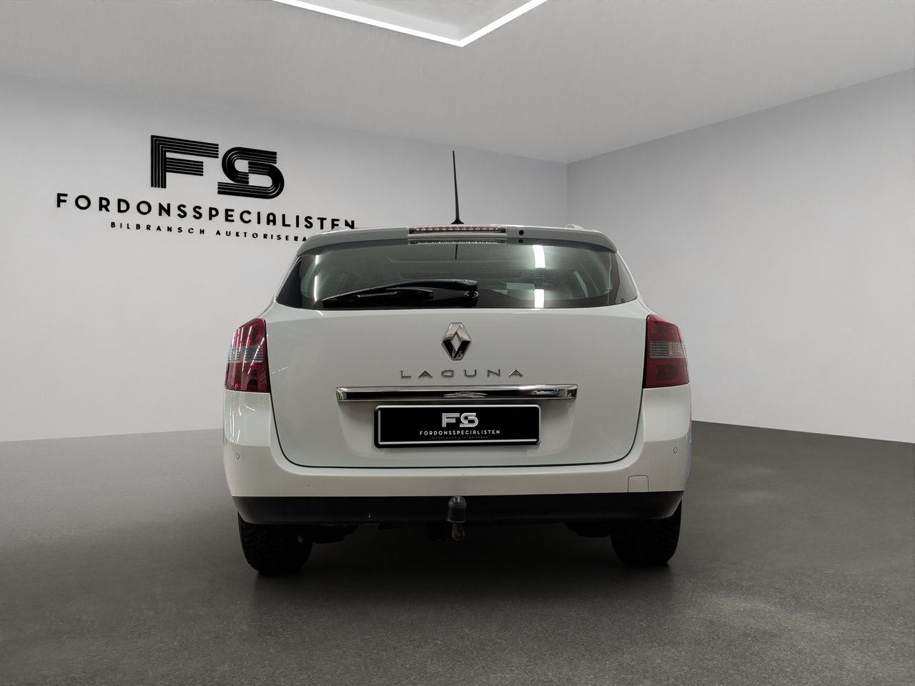 Renault Laguna 2011, kuva 4/29