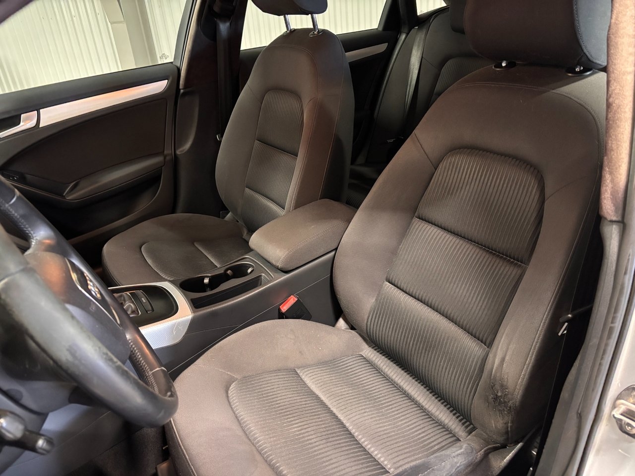 Audi A4 2009, photo 6/9