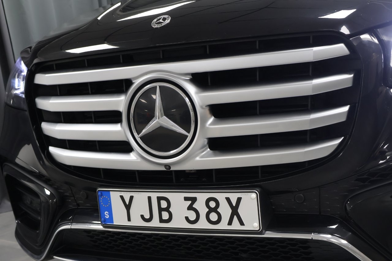 Mercedes-Benz GLS 2025, photo 7/10