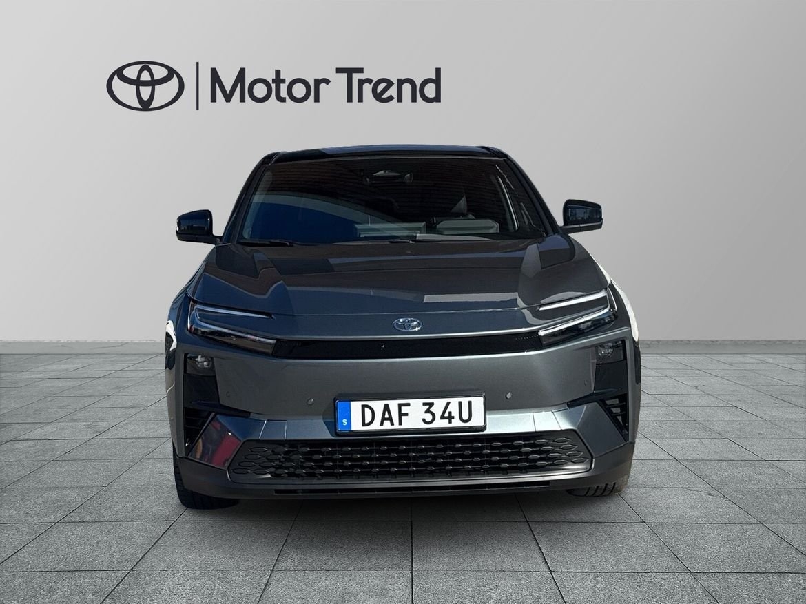 Toyota C-HR+ EXECUTIVE AWD 2026, bild 5/10