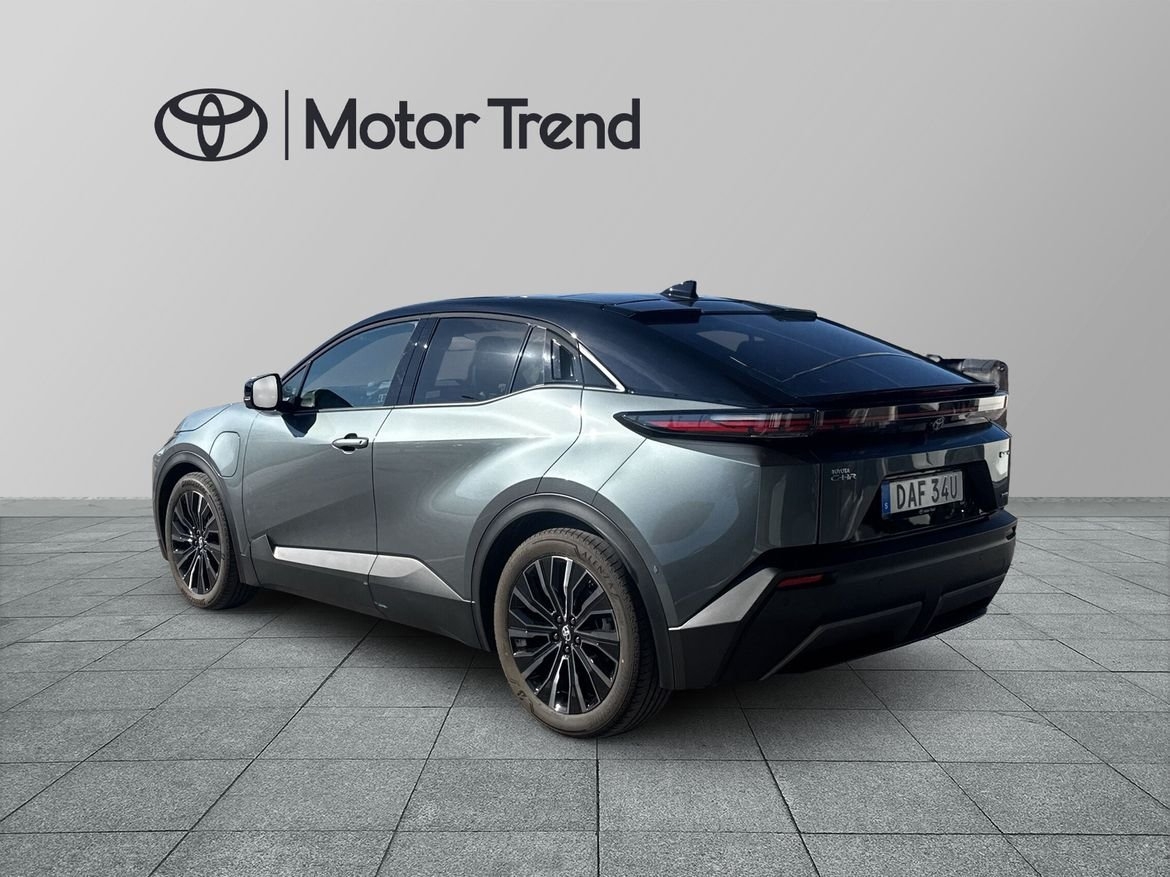 Toyota C-HR+ EXECUTIVE AWD 2026, bild 2/10