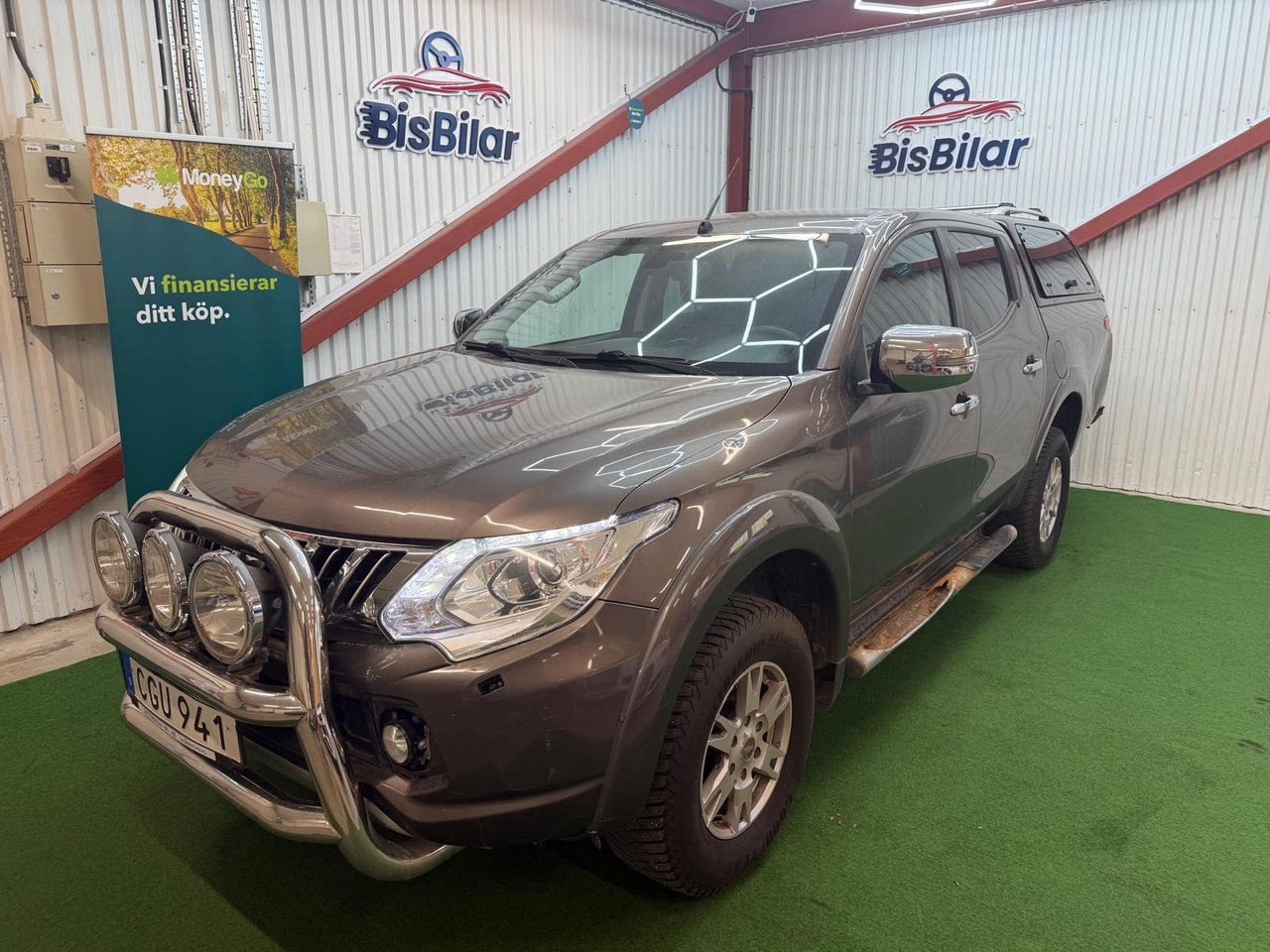Mitsubishi L200