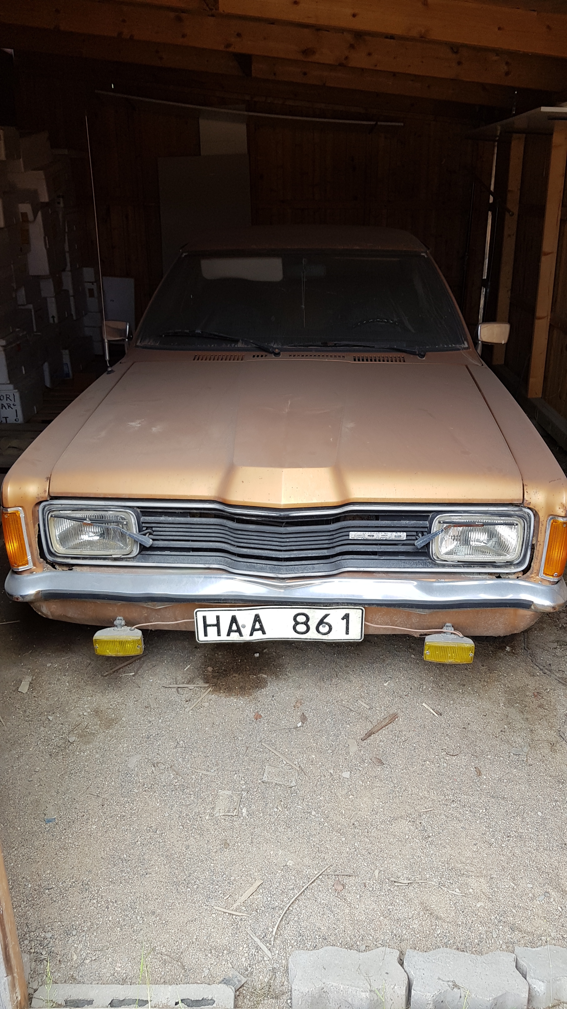 Ford Taunus 1975, bild 2/9