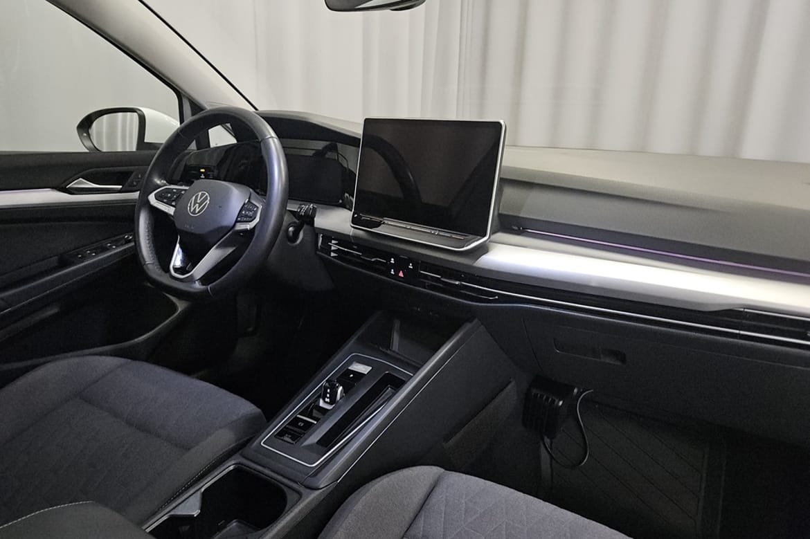 Volkswagen Golf 2024, bild 7/10