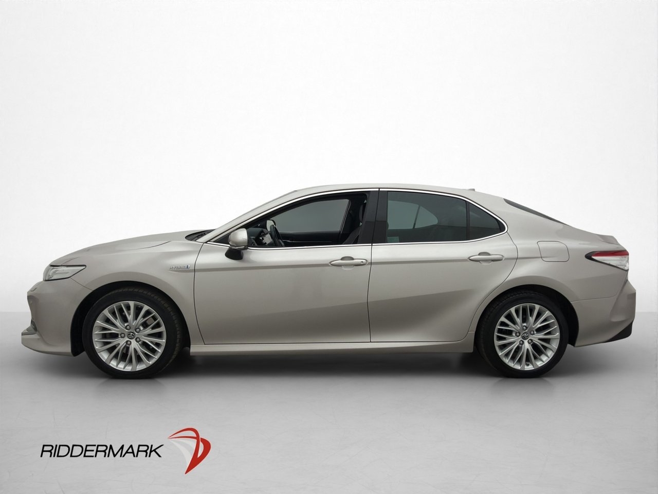 Toyota Camry 2.5 Hybrid 218hk Executive 2019, bild 4/28