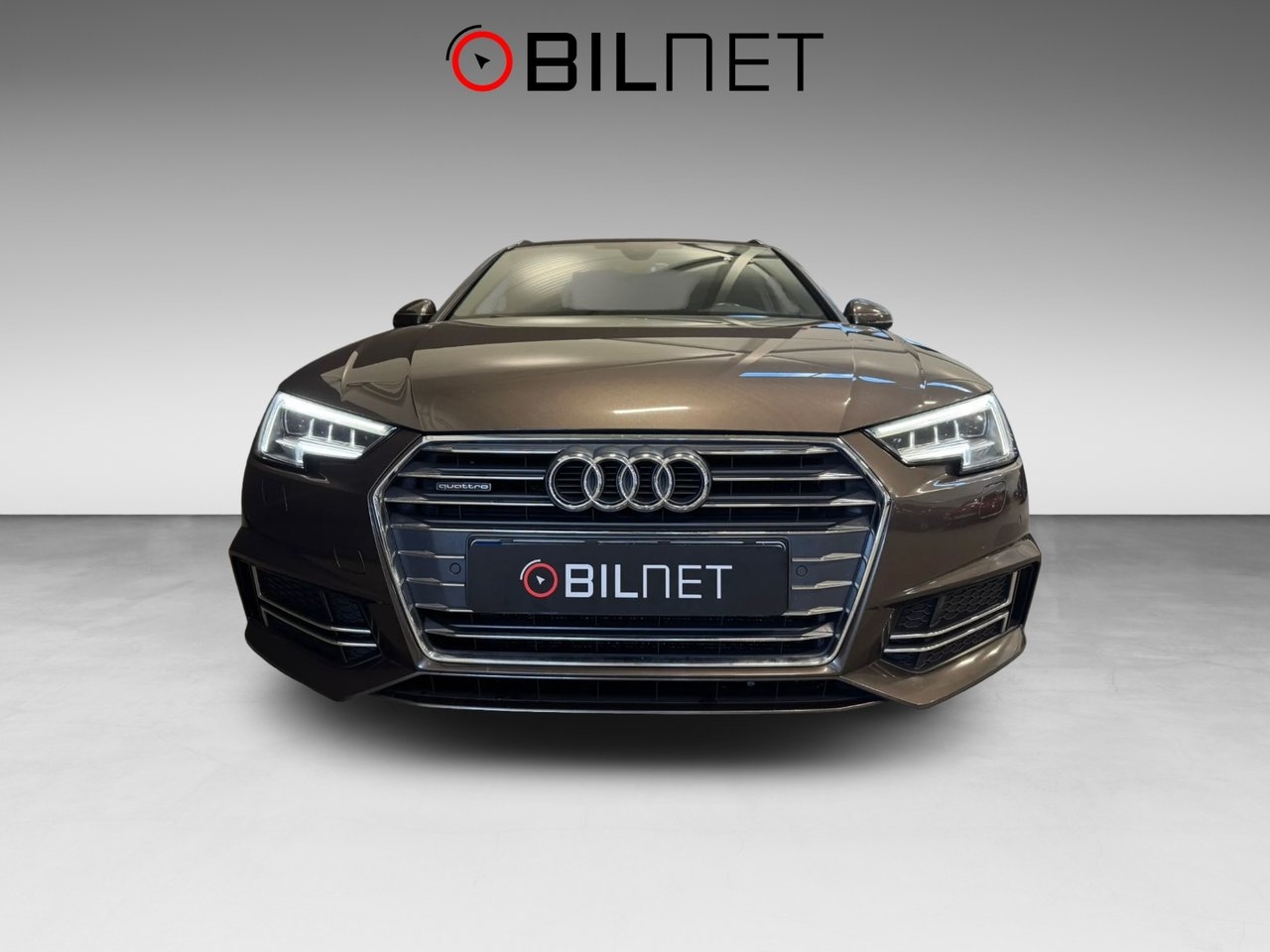Audi A4 Avant 2.0 TDI Q S-Line 2016, photo 5/10