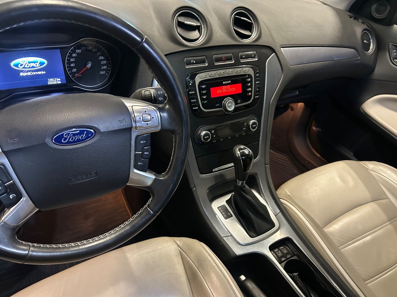 Ford Mondeo 2011, kuva 6/9