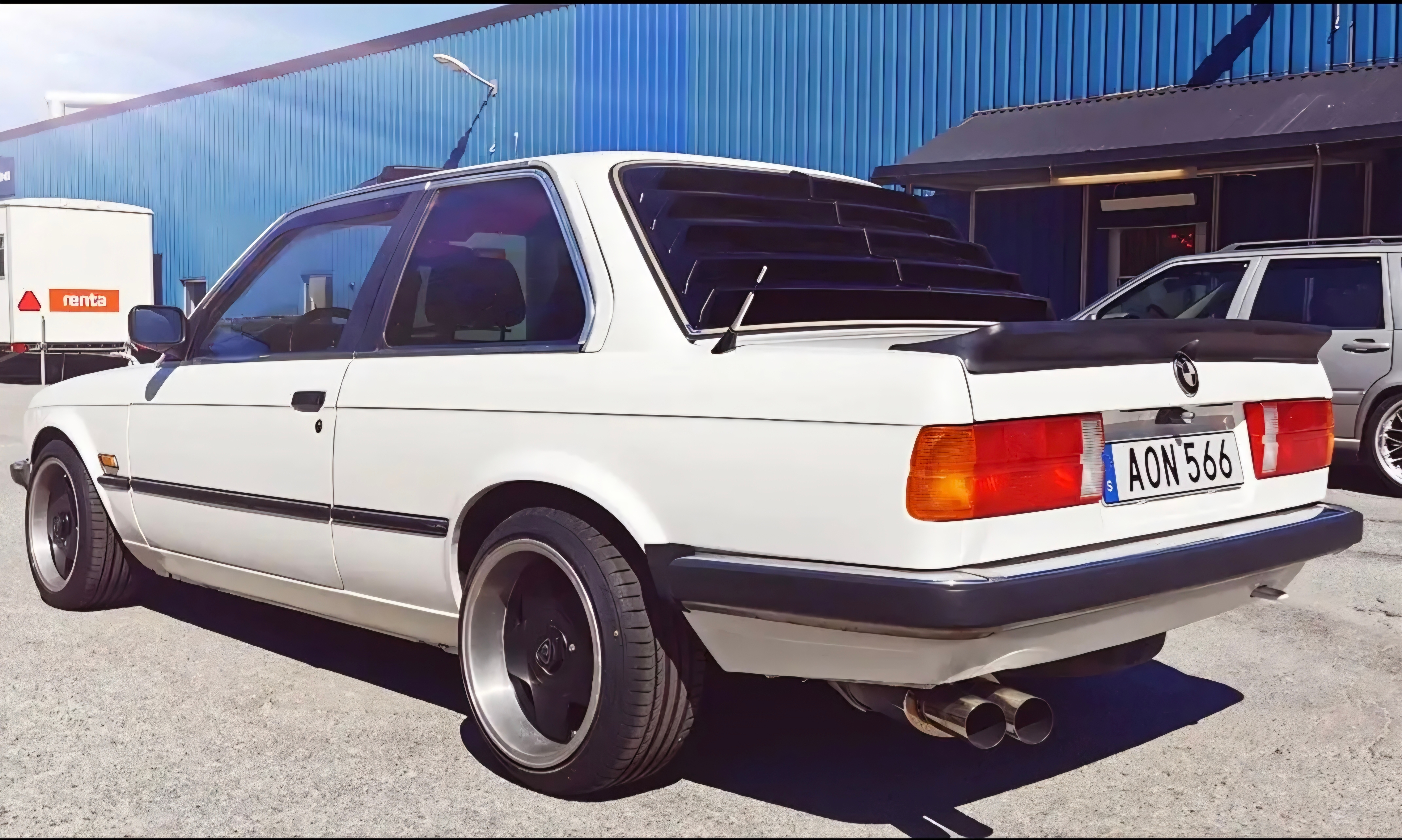 BMW 320 i 2,0 sedan coupe 2 dr 1985, photo 4/9