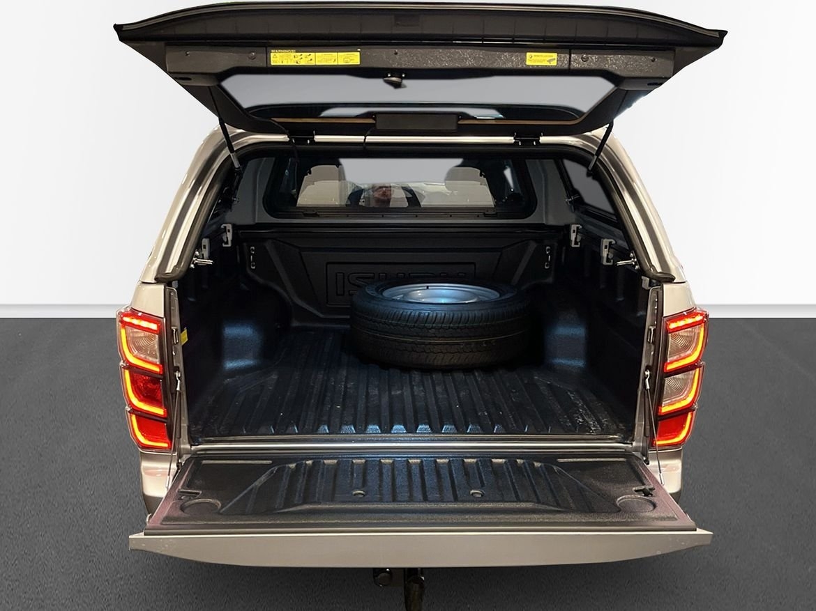 Isuzu D-max BEV XRX 2025, bild 6/10