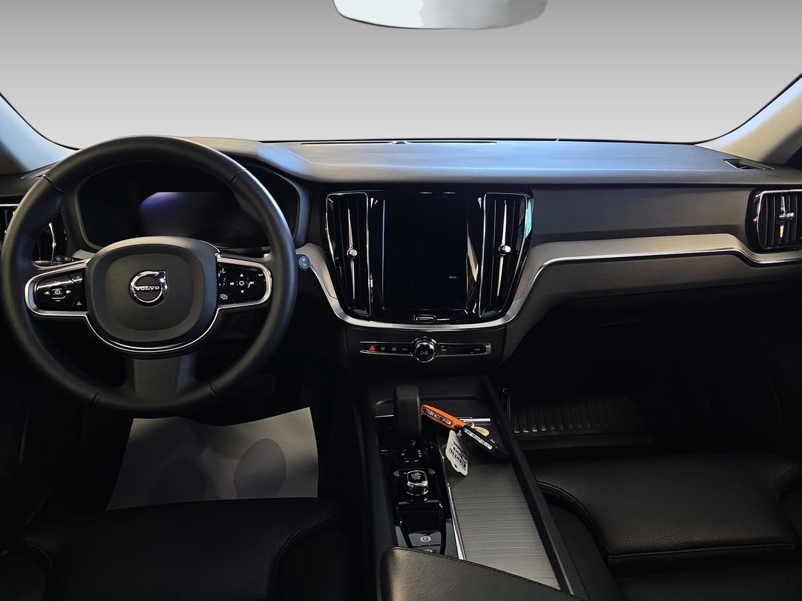 Volvo V60 Cross Country 2024, bild 2/4