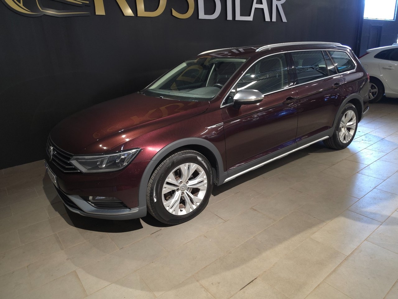 Volkswagen Passat 2017, bild 2/10