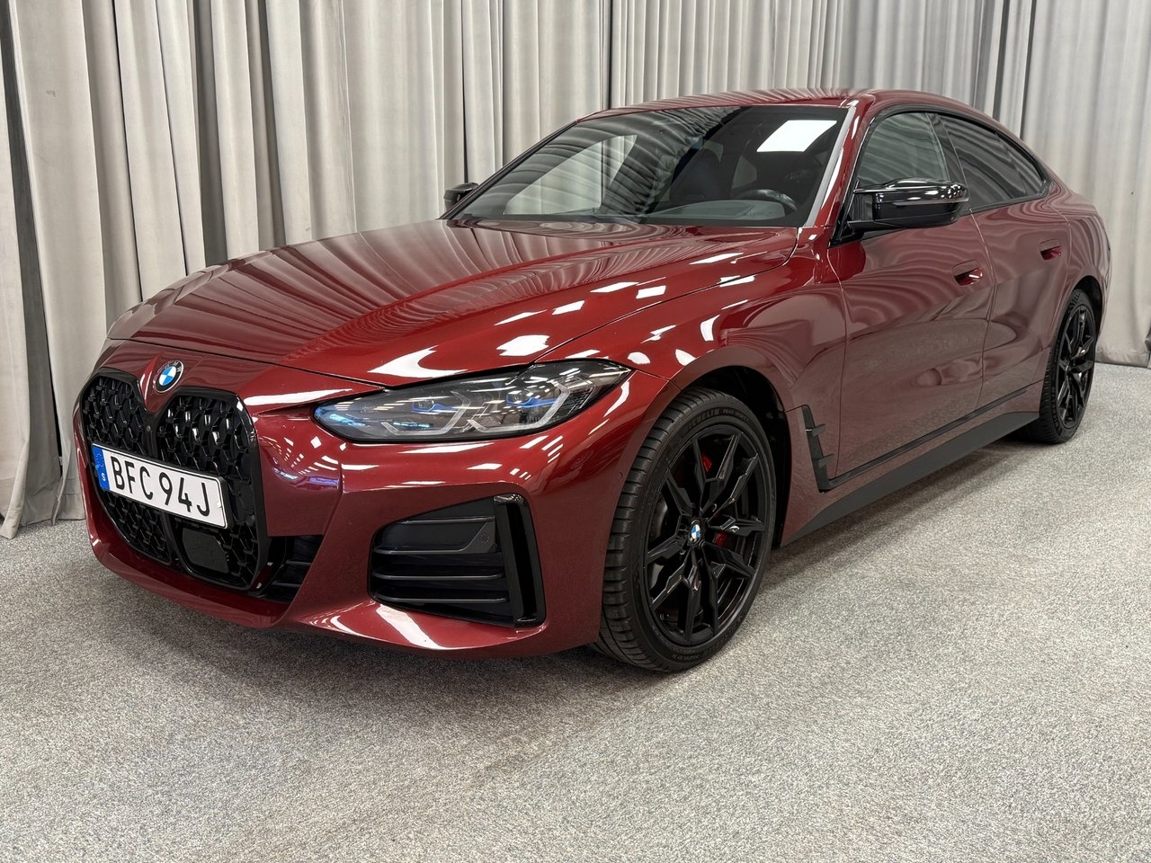 BMW M440i