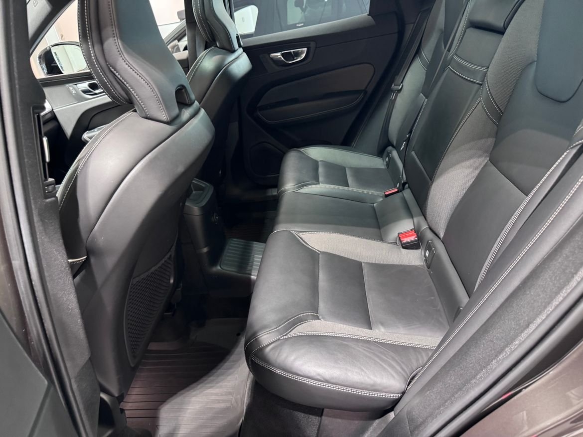 Volvo XC60 Recharge T6 R-Design T 2021, bild 7/10