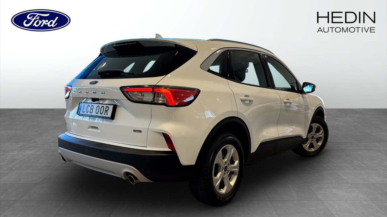 Ford Kuga Plug-In Hybrid 225hk 2023, kuva 2/10