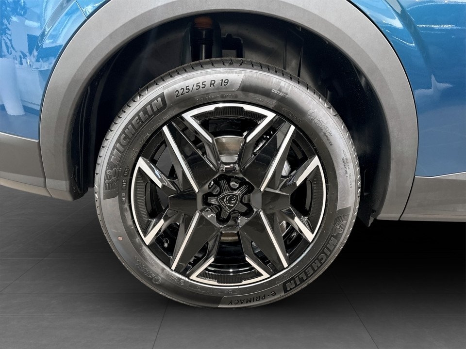 Peugeot e-5008 GT 4x4 2026, bild 8/8