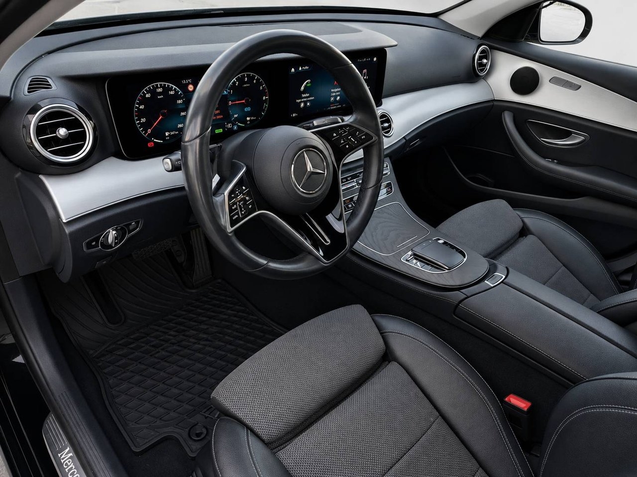 Mercedes-Benz E 300 de SÅLD 2022, bild 6/9