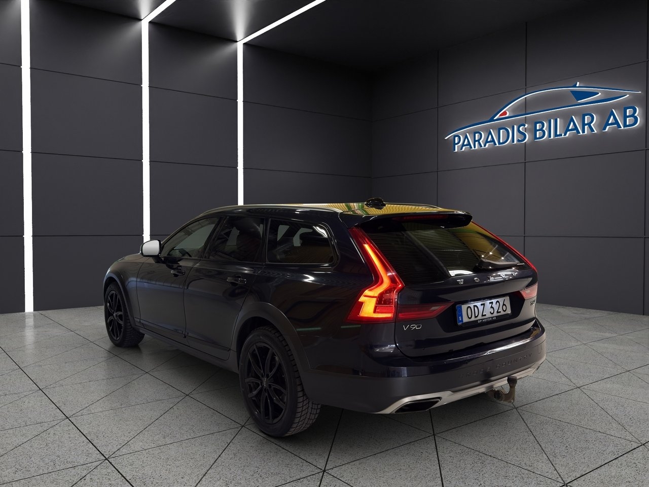 Volvo V90 Cross Country 2017, kuva 3/10