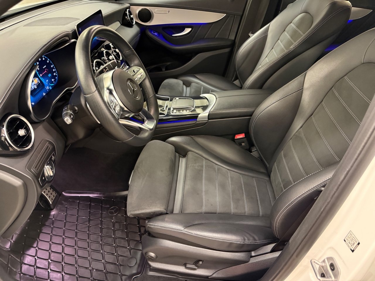 Mercedes-Benz GLC 2023, photo 7/10