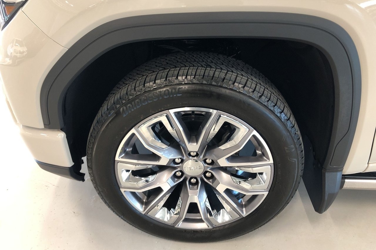 GMC Sierra 1500 Denali Duramax Omg Lev 2026, photo 7/10