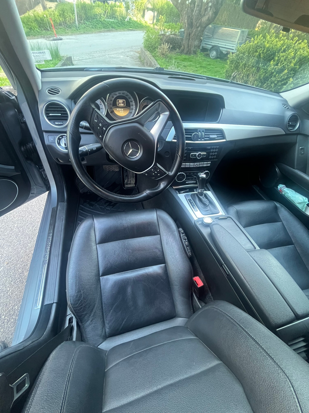 Mercedes-Benz C 2012, bild 6/8