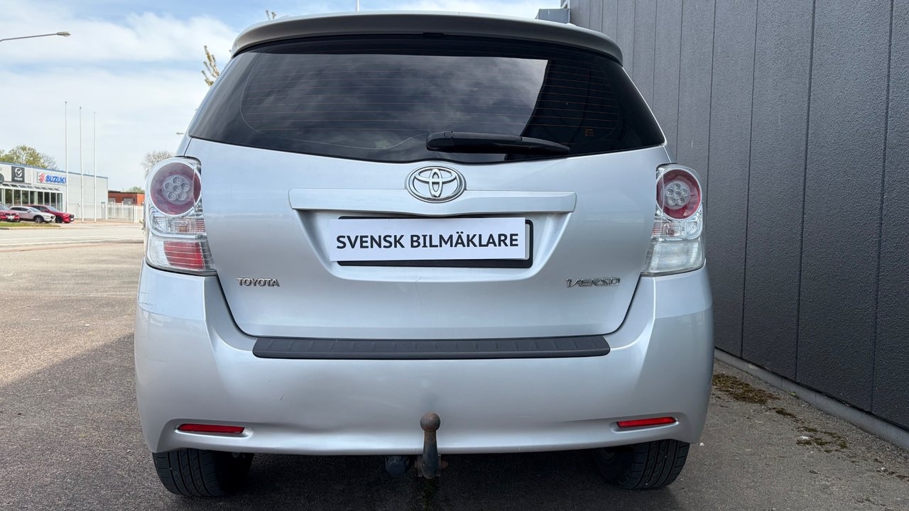 Toyota Verso 2.0 D-4D 2011, bild 3/10