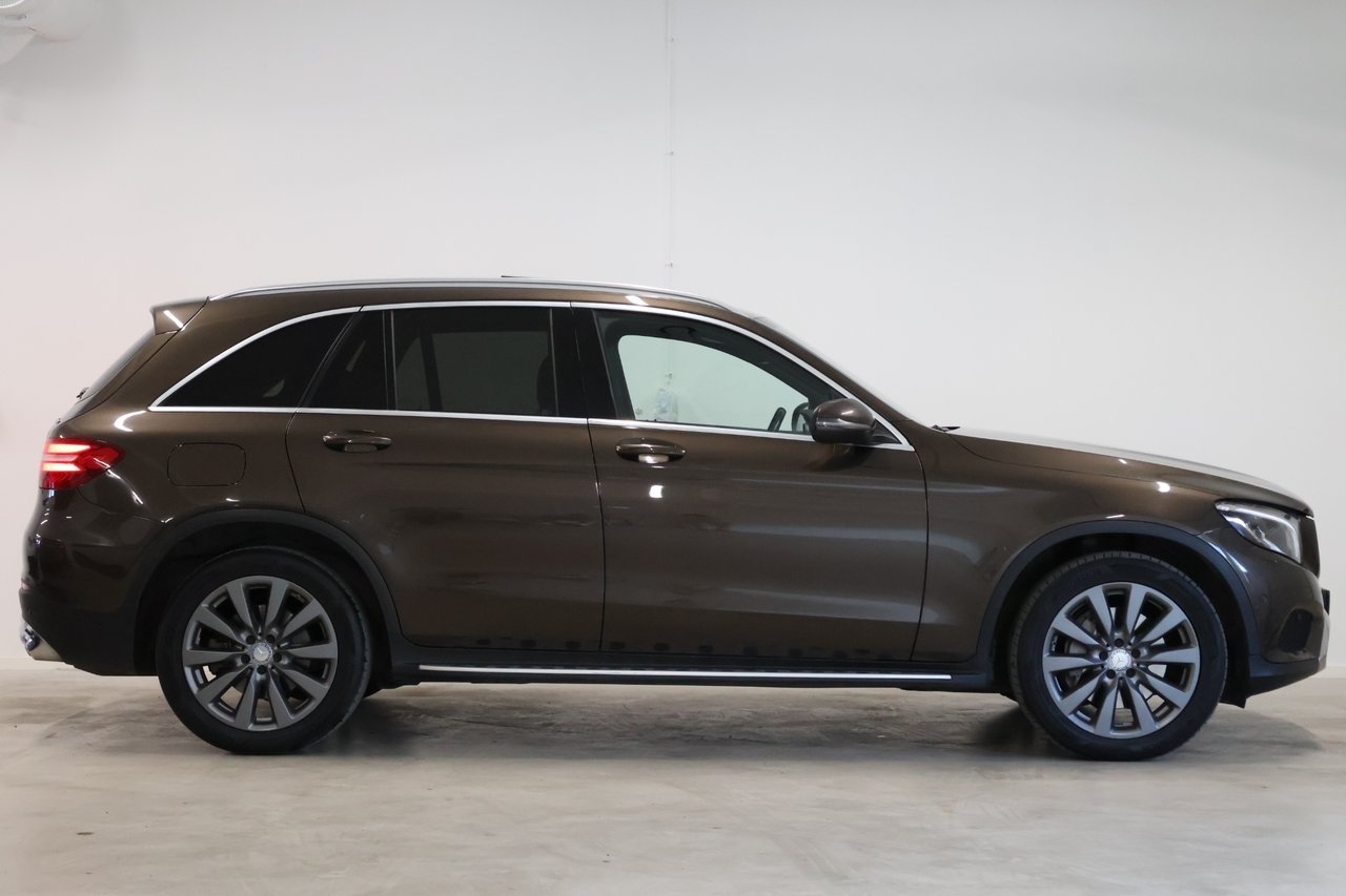 Mercedes-Benz GLC 2017, bild 4/10
