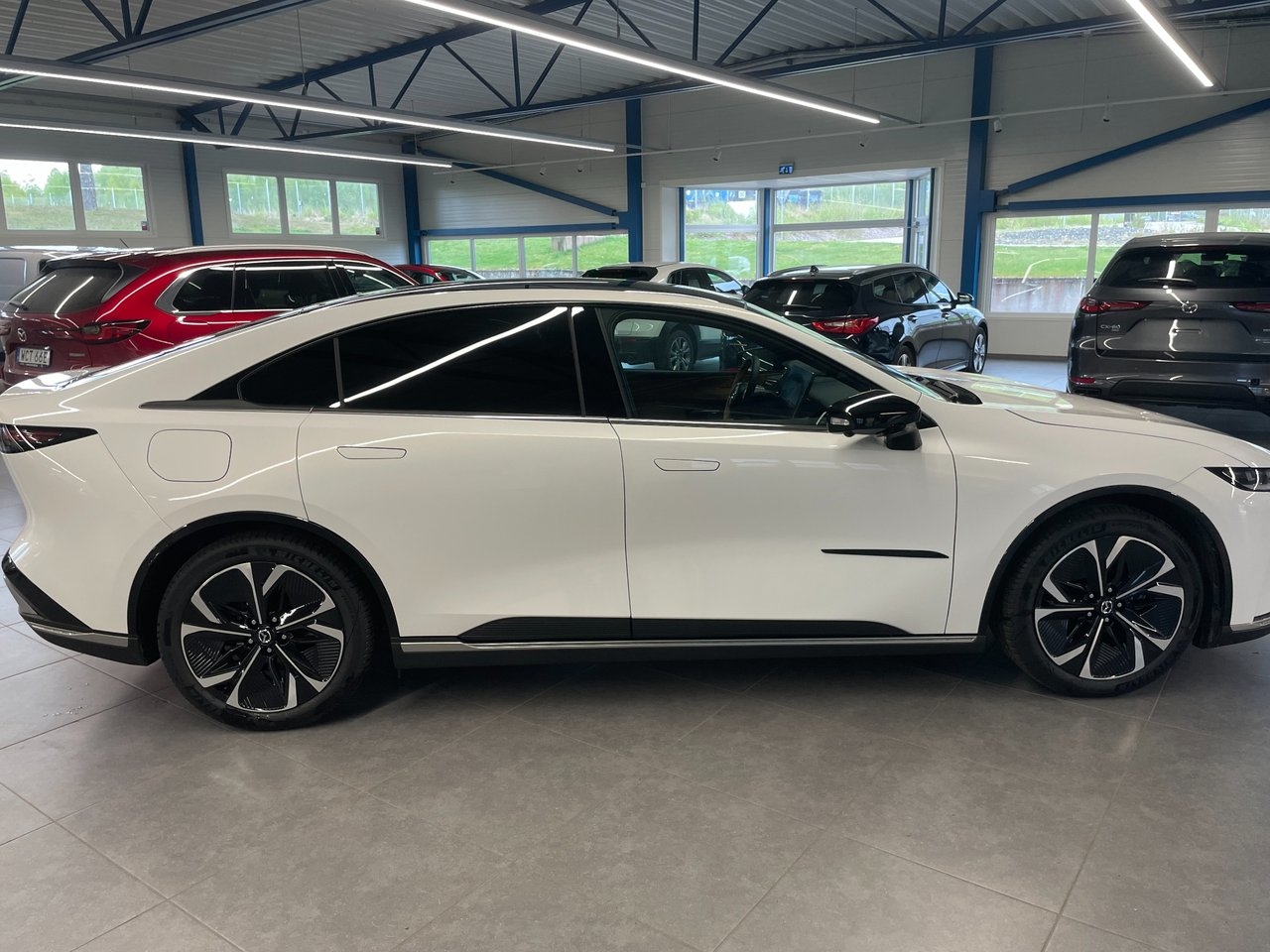 Mazda 6e Takumi Plus 68,8 Kwh 2025, bild 5/10