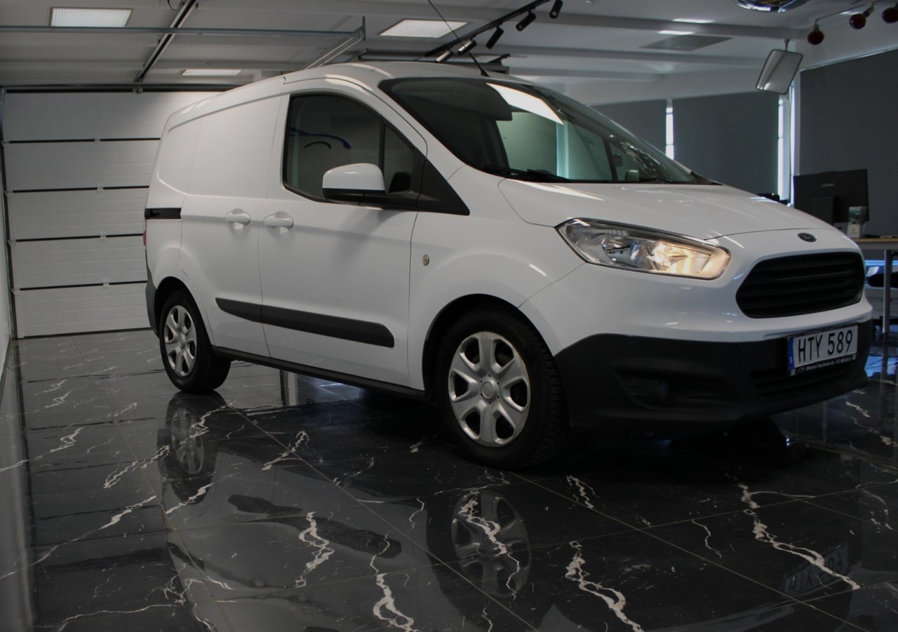 Ford Transit Courier 1.5 TDCi Euro 5 2016, bild 3/9