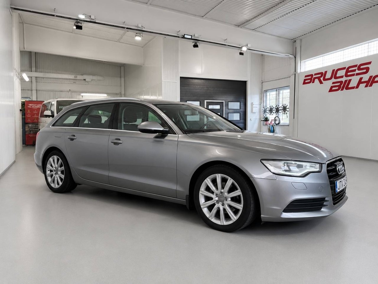 Audi A6 2.0 TDI 2012, bild 5/10