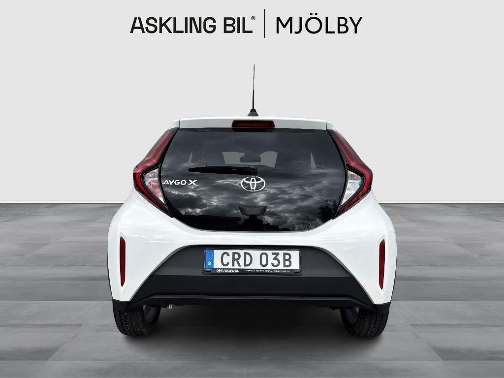 Toyota Aygo X 2025, bild 4/10
