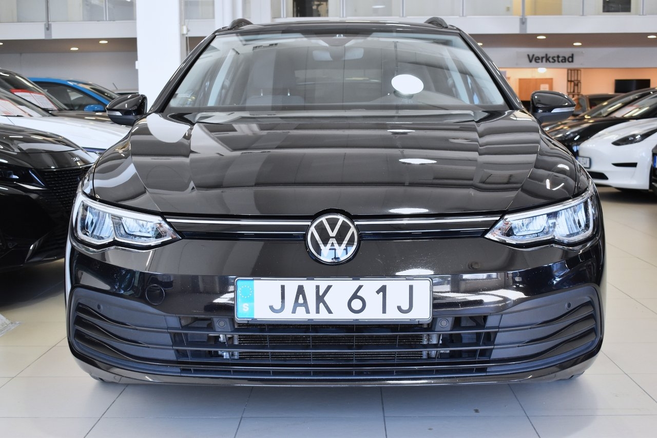 Volkswagen Golf 1.5 eTSI Drag 2023, bild 2/10