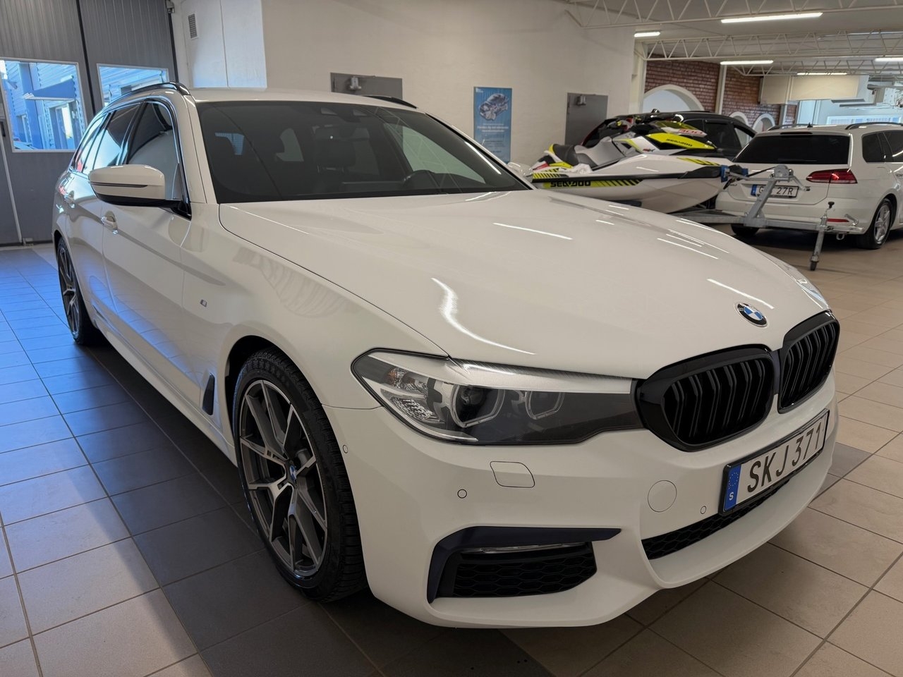 BMW 520 2018, bild 6/10