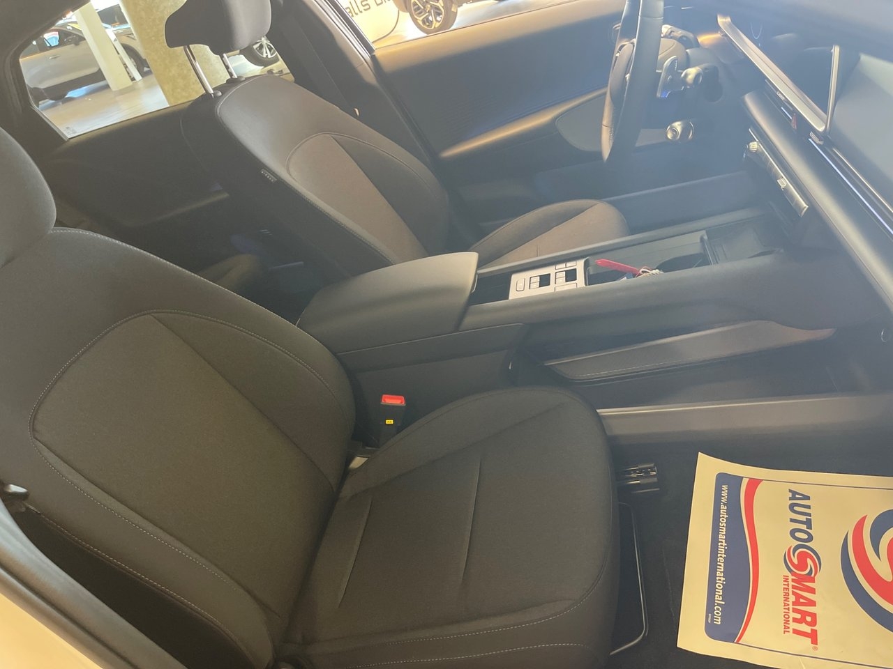 Hyundai Ioniq 6 77.4 kWh ny bil endast 2025, kuva 5/8