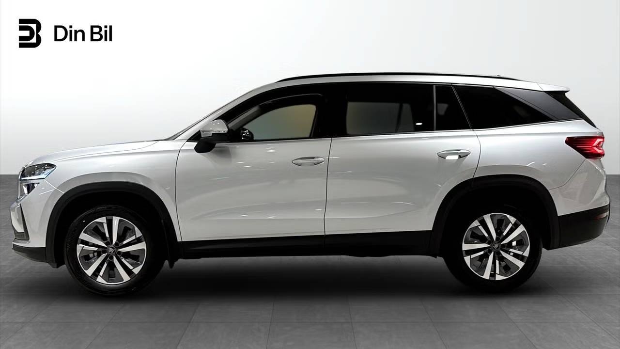 Skoda Kodiaq Selection Laddhybrid 2026, bild 2/7
