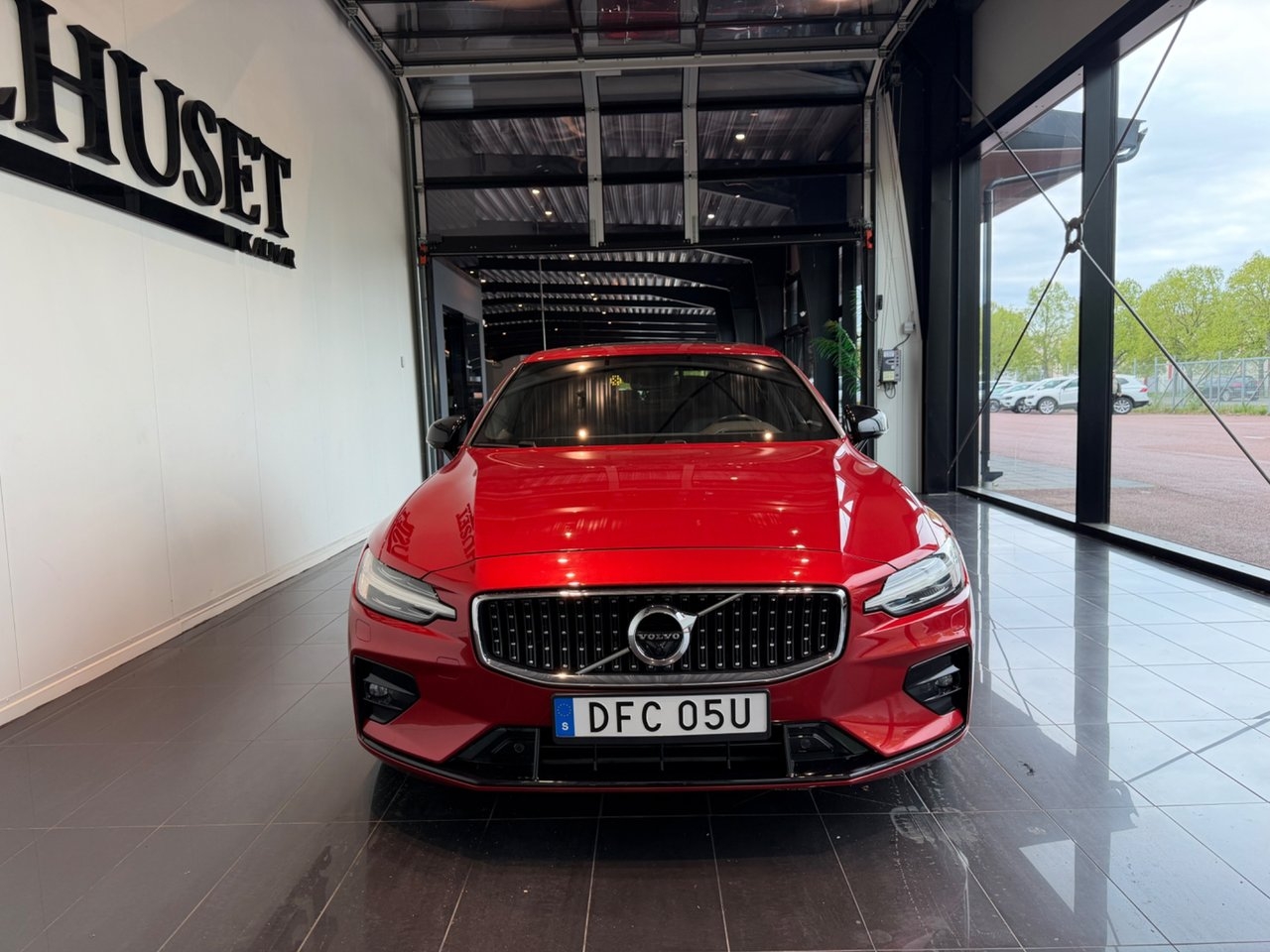 Volvo S60 T5 Geartronic R-Design 2019, bild 2/12