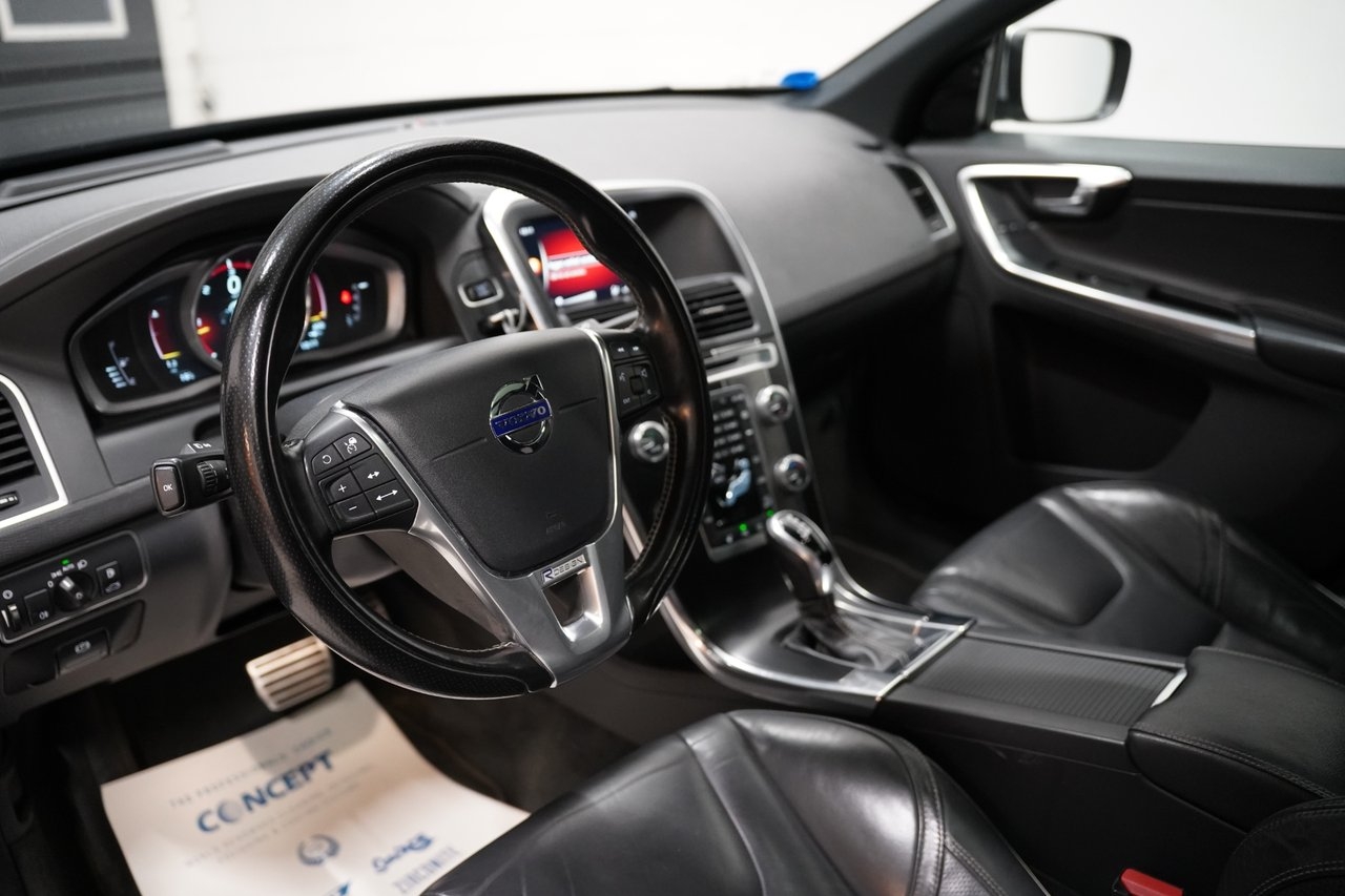 Volvo XC60 D4 AWD R-Design Pano 2017, kuva 6/22
