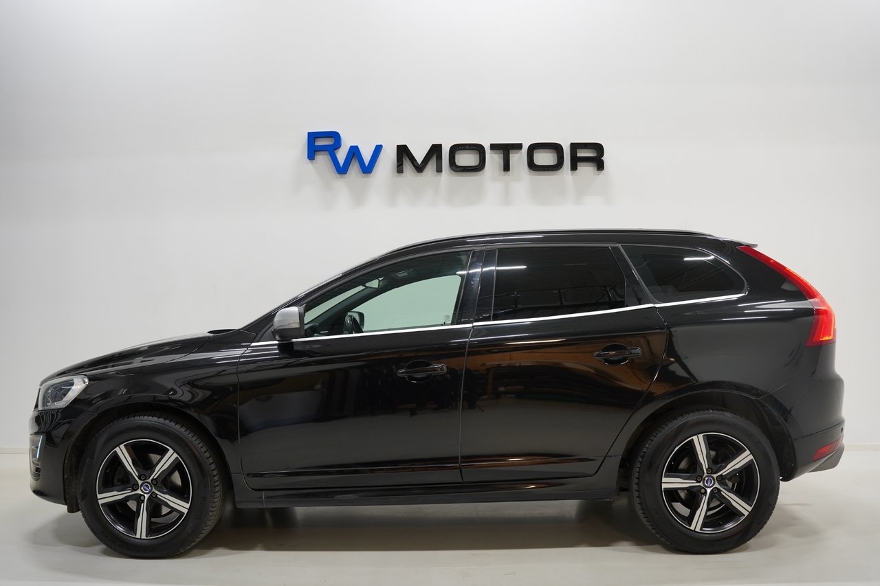 Volvo XC60 D4 AWD R-Design Pano 2017, kuva 3/22