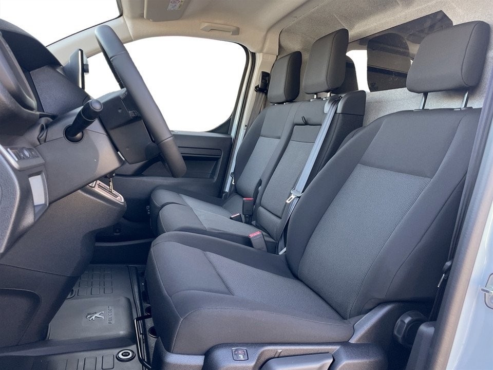 Peugeot Expert BlueHDi 150hk L2 2026, bild 7/8