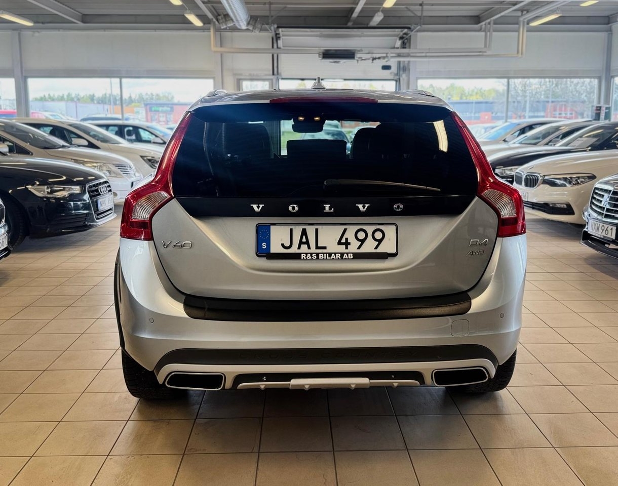 Volvo V60 Cross Country 2016, bild 5/18