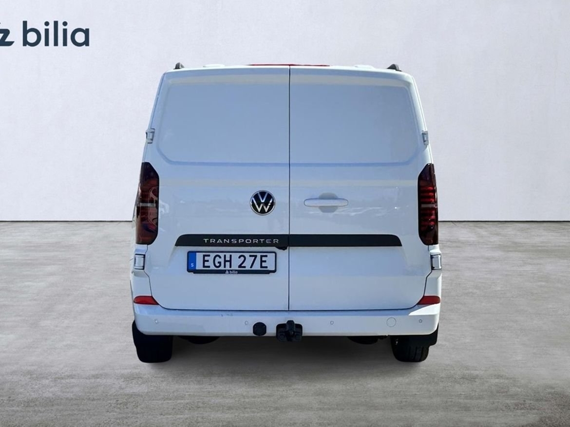 Volkswagen Transporter 2025, photo 6/10