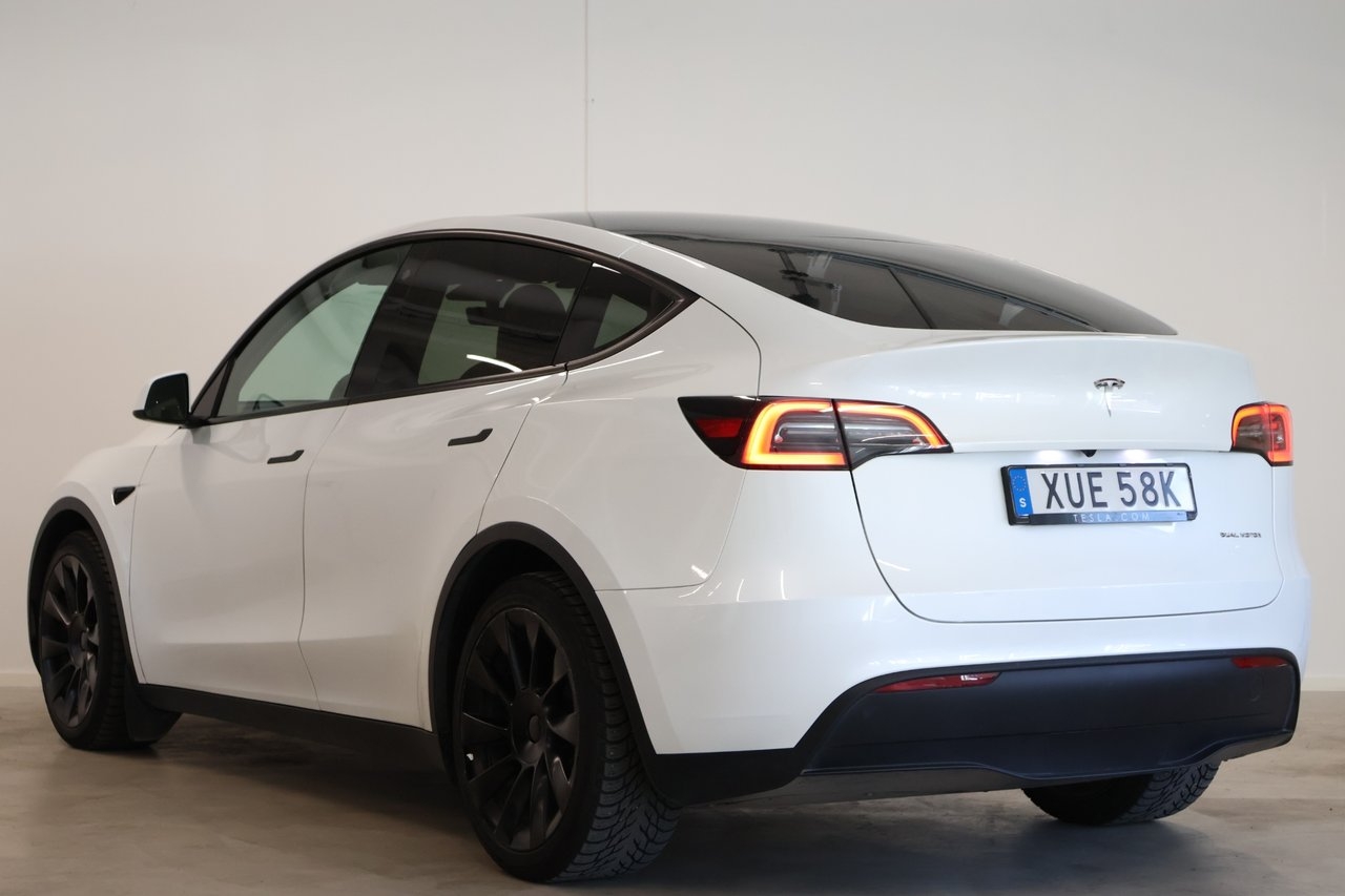 Tesla Model Y LONG RANGE AWD 2024, bild 7/10