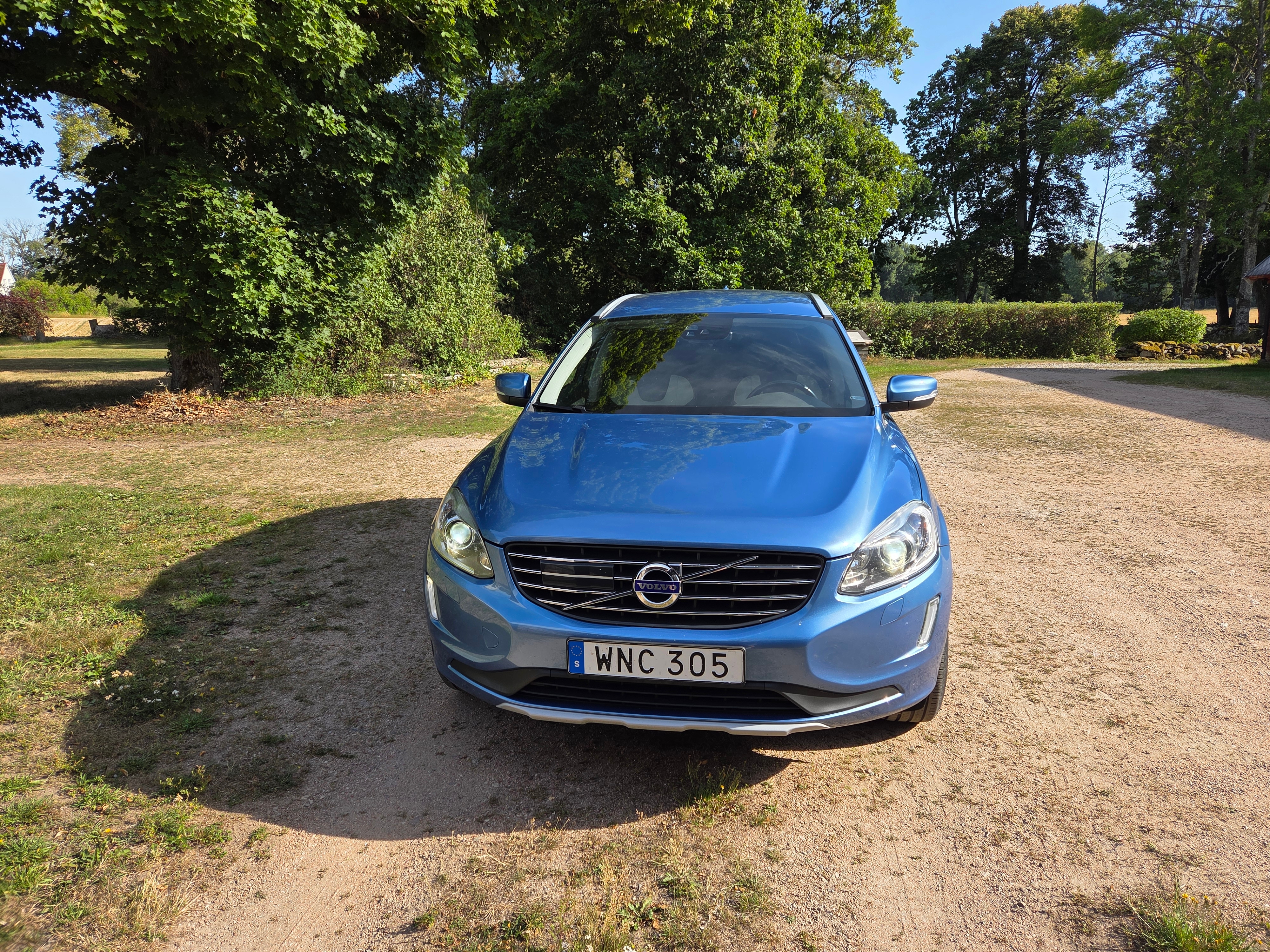 Volvo XC60 2017, kuva 2/9