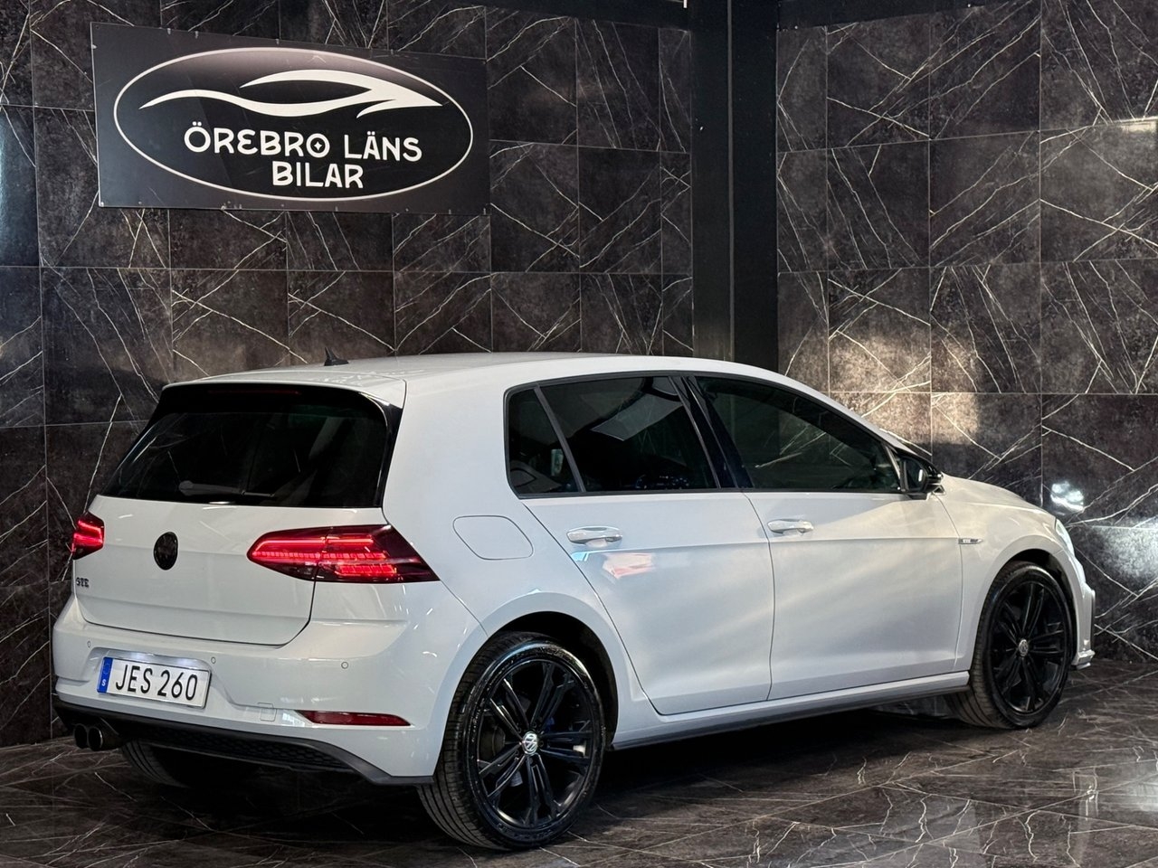 Volkswagen Golf 2017, bild 2/10