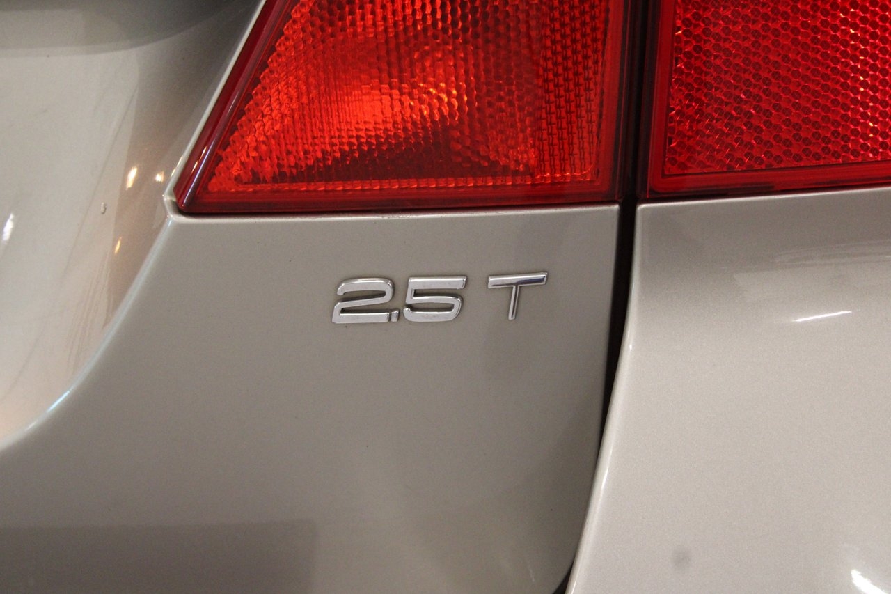 Volvo V70 2.5T Geartronic NyBesiktikgad 2008, bild 7/26