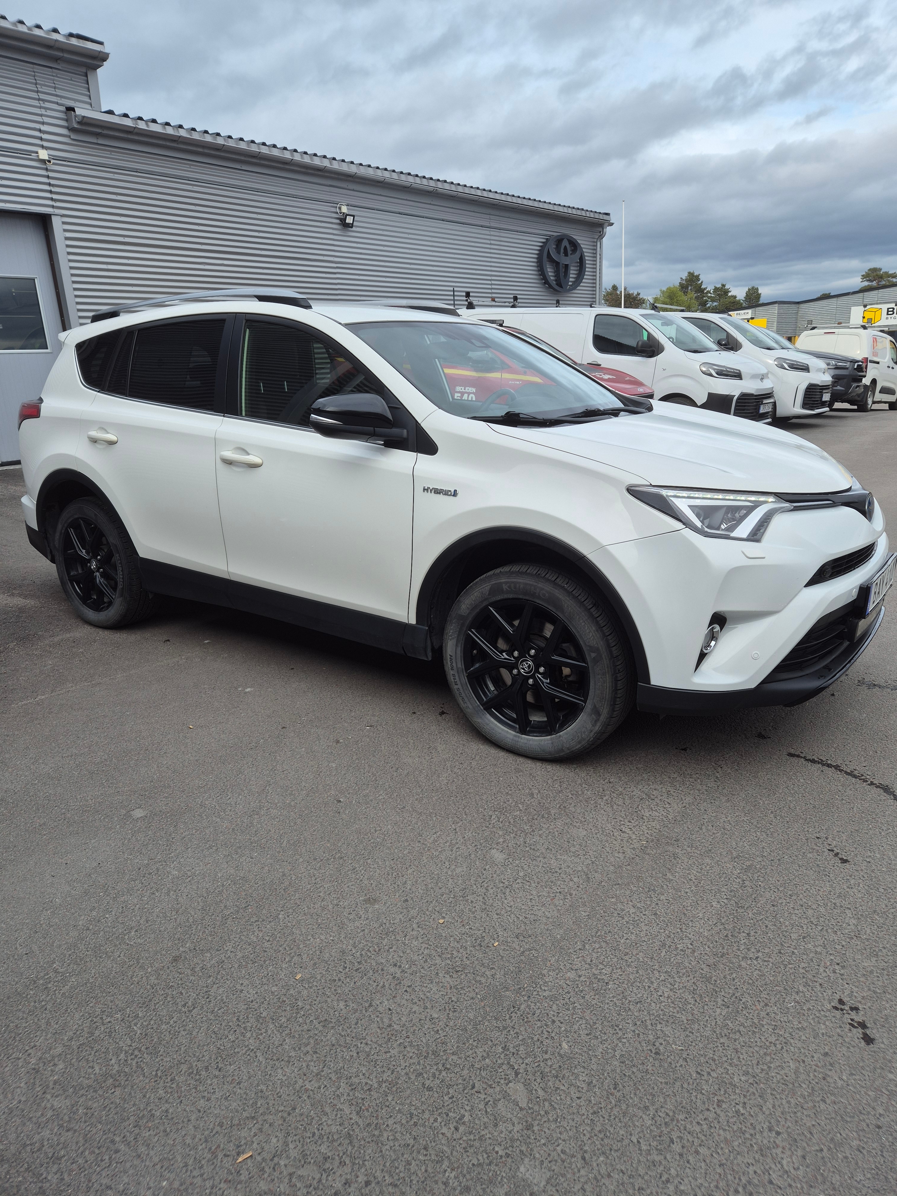 Toyota RAV4 2018, bild 4/4